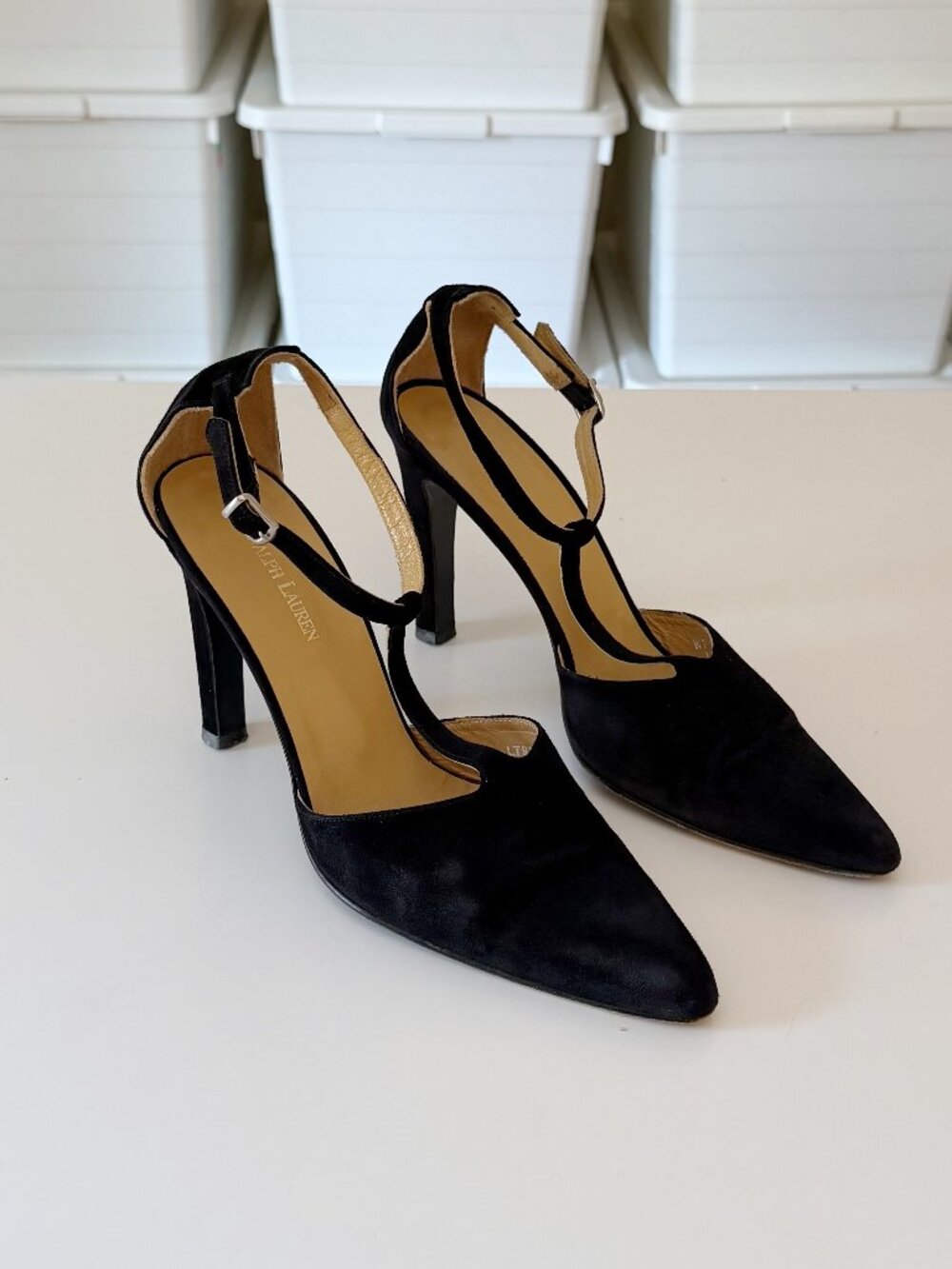 Ralph Lauren Suede Pointed Toe T-Strap Heels Black Size 7
